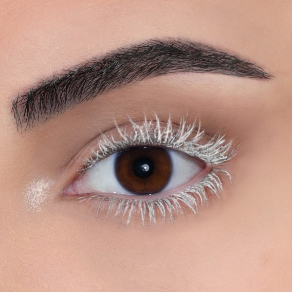 PowderMascara_3f7ebec9-c7e5-4fbb-9c25-6e03ccd32e98.jpg